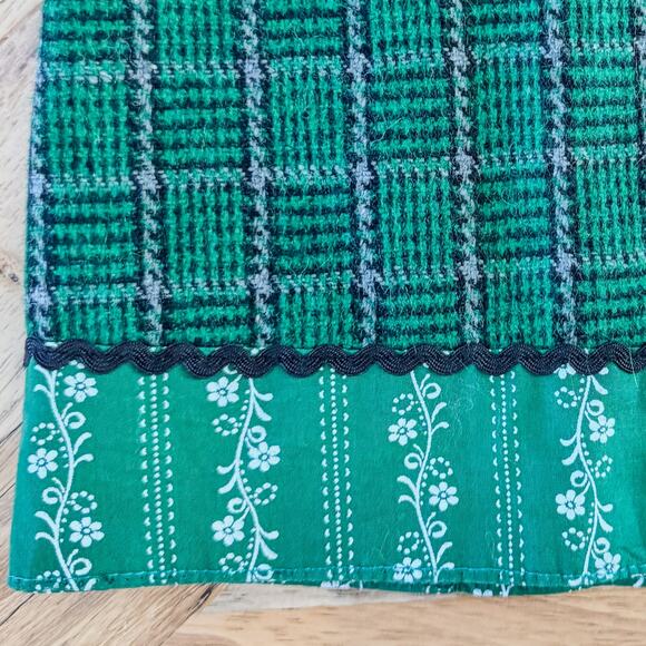 Zand Amsterdam, One Size Reversible Wrap Skirt Green Gingham Pouch Snap Buttons - Picture 5 of 11